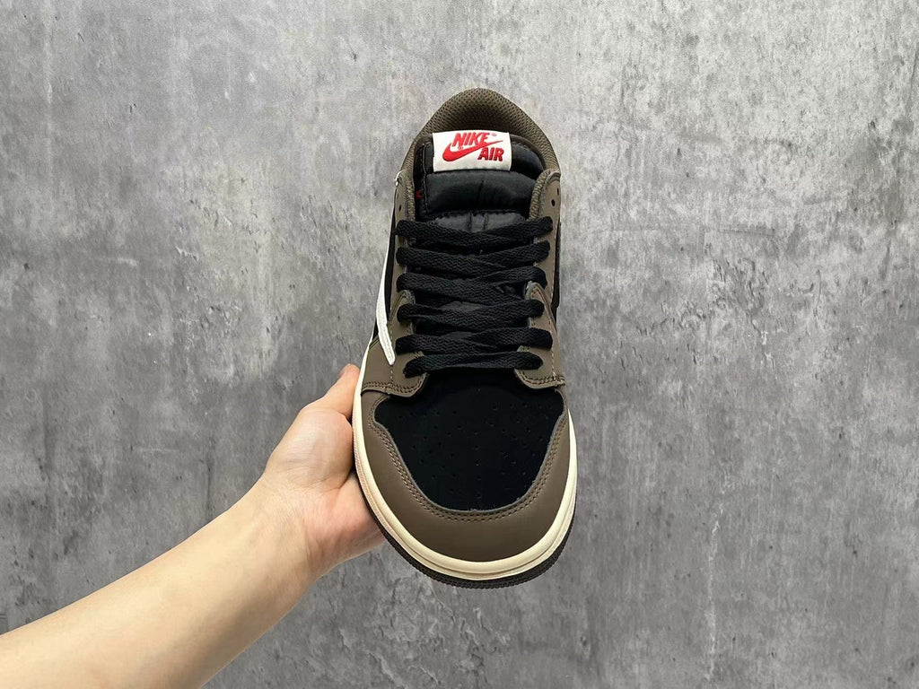 Travis Scott x Air Jordan 1 Low OG SP Reverse Swoosh