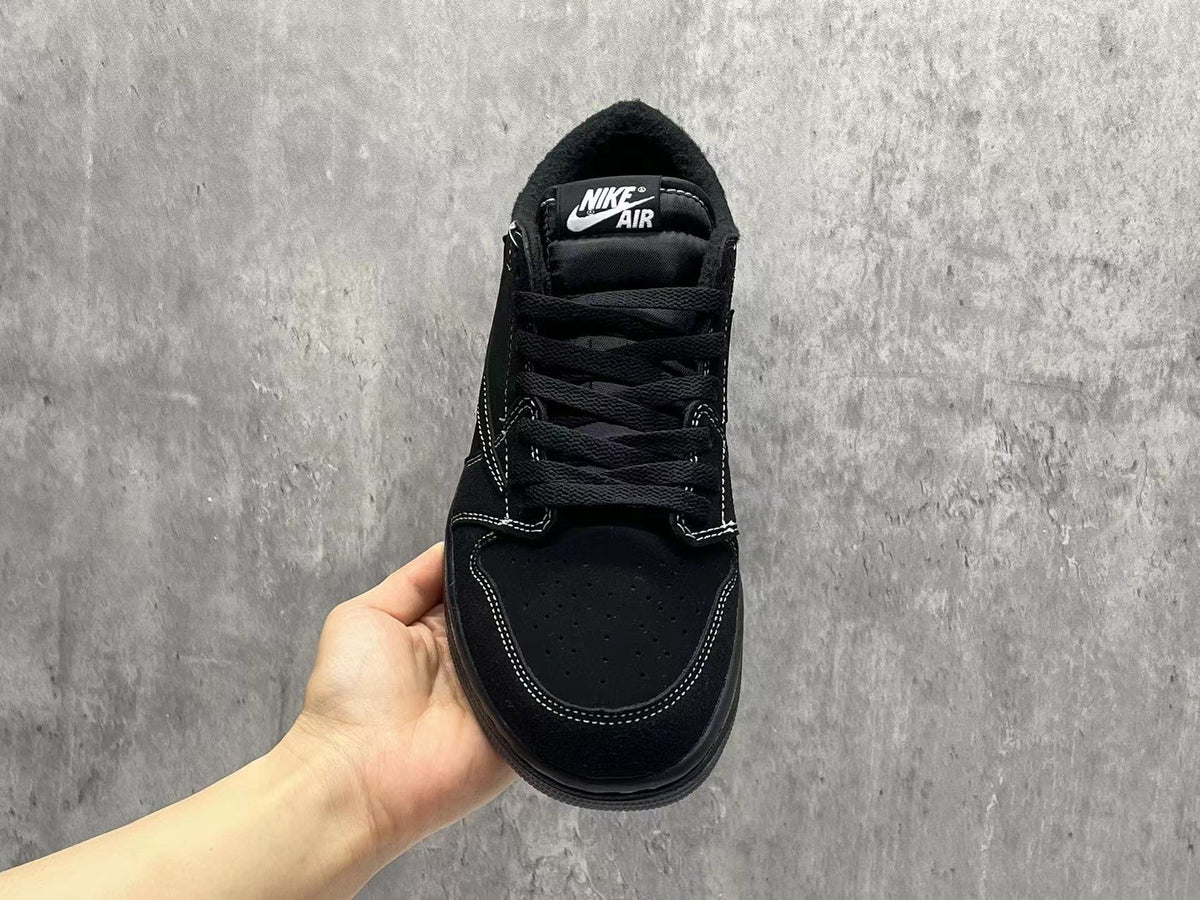 Travis Scott x Air Jordan 1 Low OG SP Black Phantom Reverse Swoosh