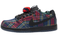 Nike SB x Nardwuar Dunk Low "Tartan" II1493-600 Skate Shoes