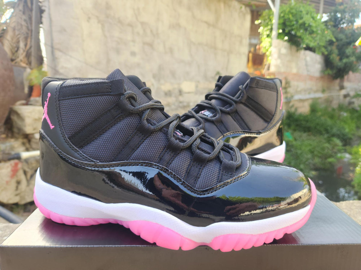 Air Jordan 11 Retro Black‑Rose