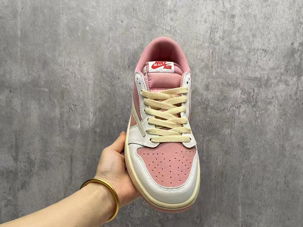 Travis Scott x Air Jordan 1 Low OG SP Macho Pink Reverse Swoosh