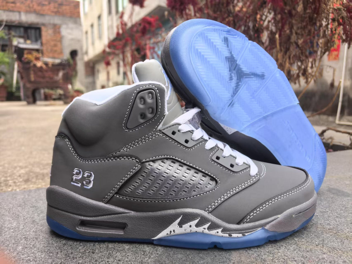 Air Jordan 5 Retro Grey