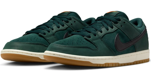 Nike SB Dunk Low Orange Label “Deep Fir”