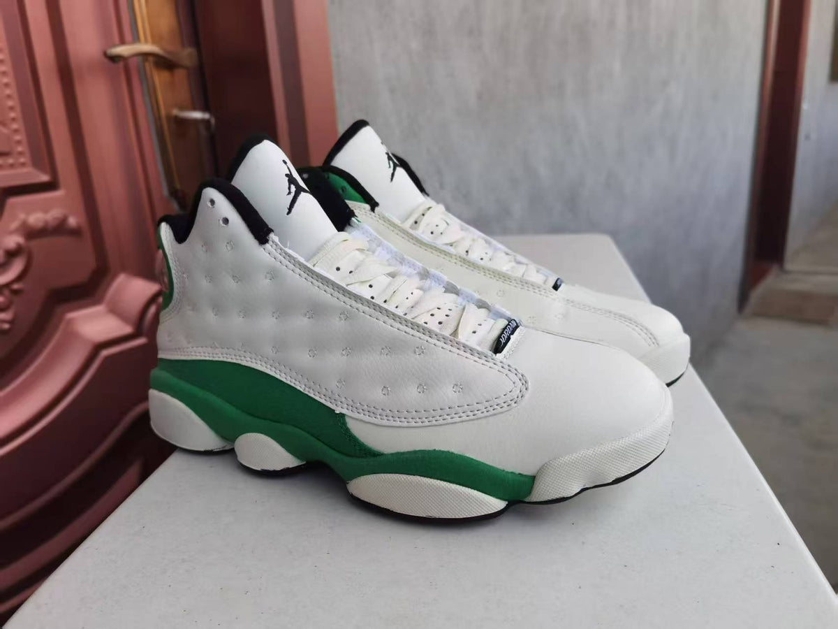 Air Jordan 13 Retro New Colorway Regular Batch
