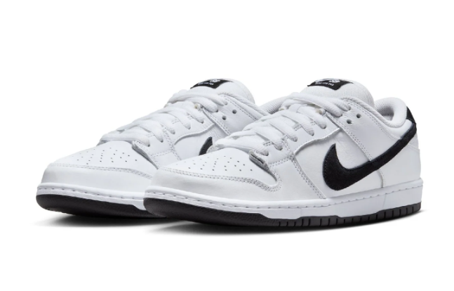 Nike SB Dunk Low Pro “White/Black/White”