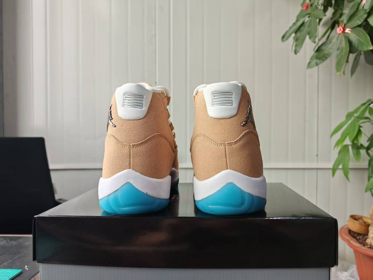 Air Jordan 11 Retro MENS WMNS Canvas Metallic Silver Summit White Football Blue IO8960‑707
