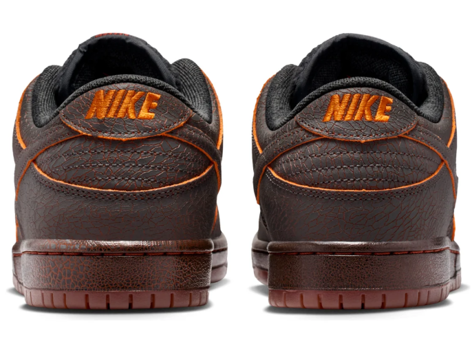 Nike SB Dunk Low “Krampus” HV1668-001