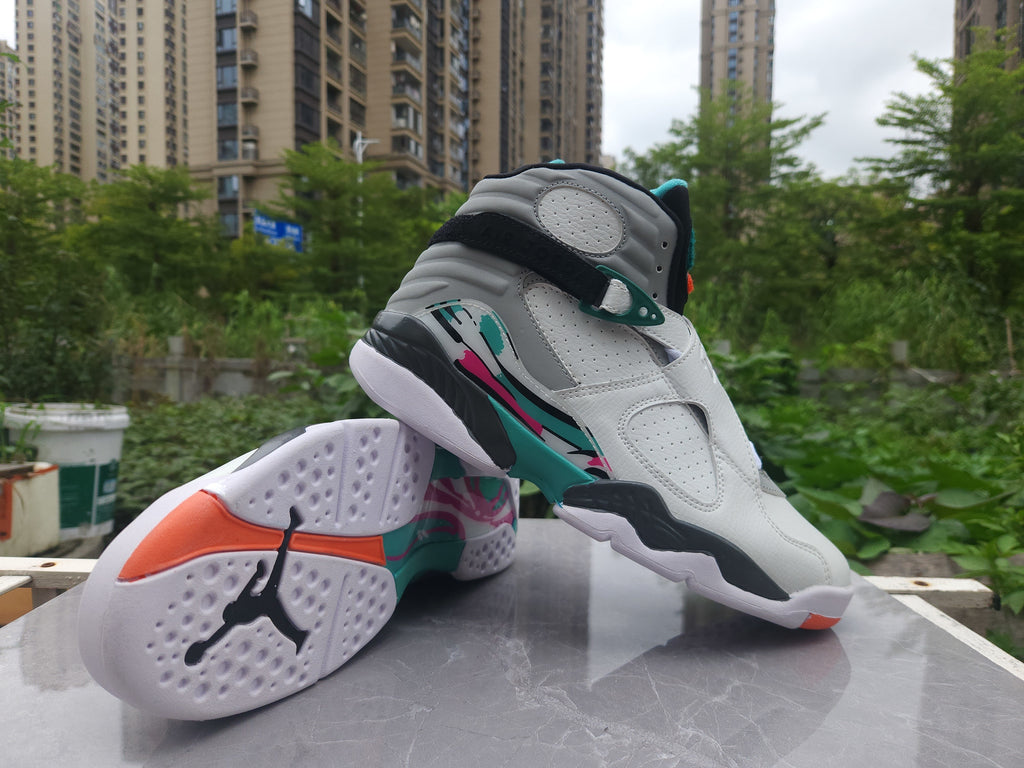 Air Jordan 8 Retro White‑Grey‑Green