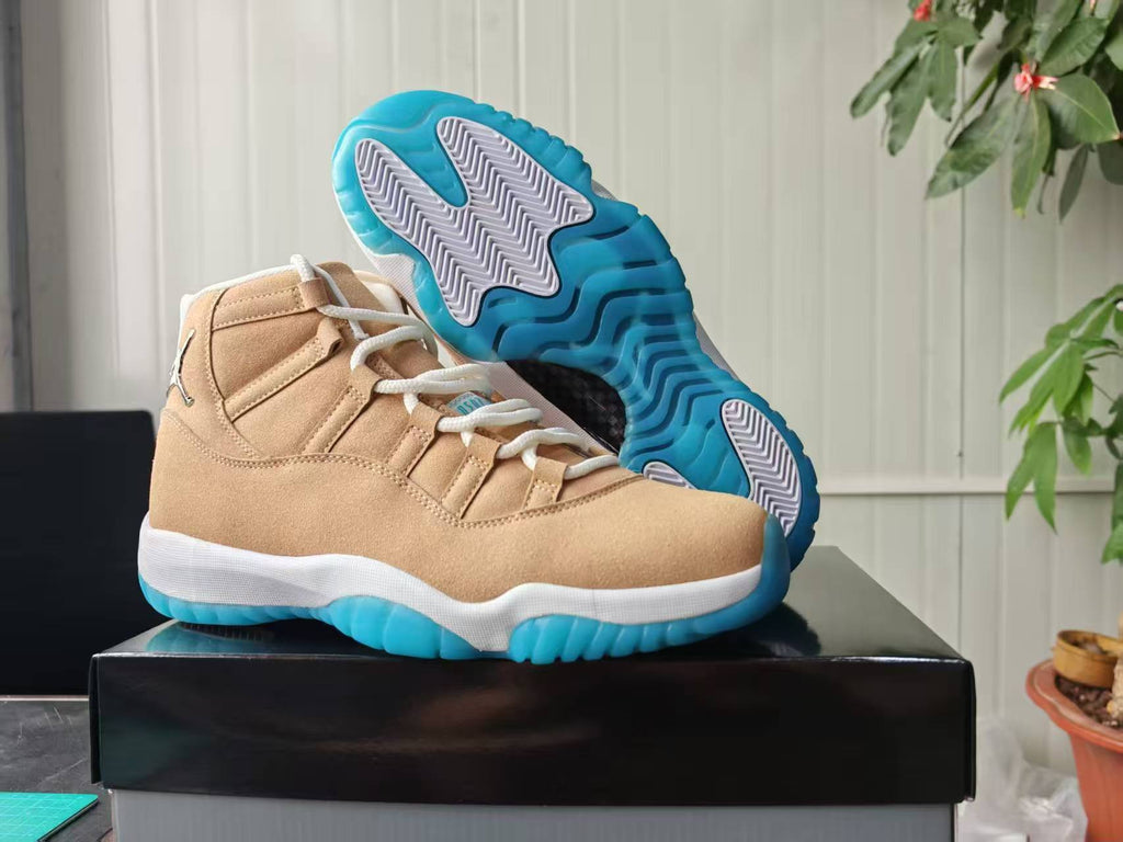 Air Jordan 11 Retro MENS WMNS Canvas Metallic Silver Summit White Football Blue IO8960‑707
