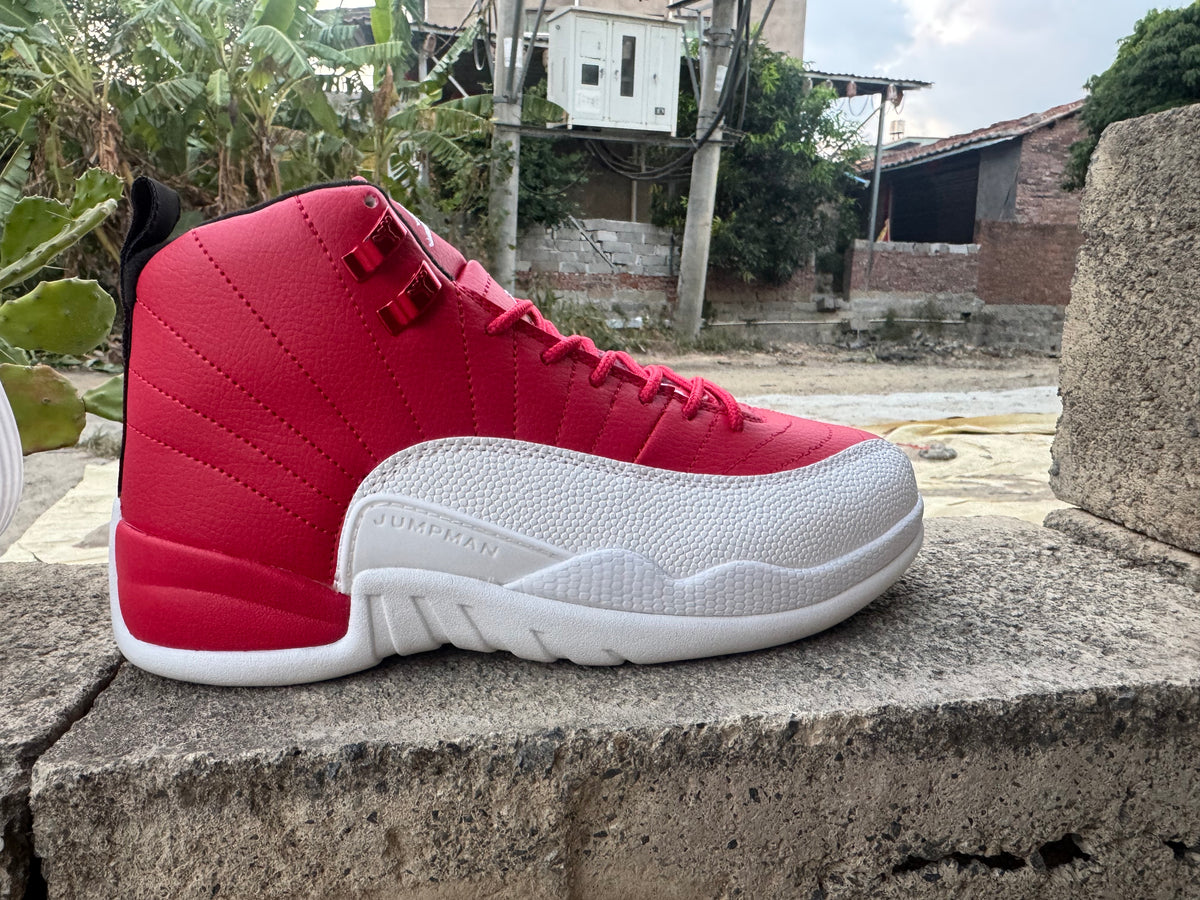 Air Jordan 12 Retro White Red