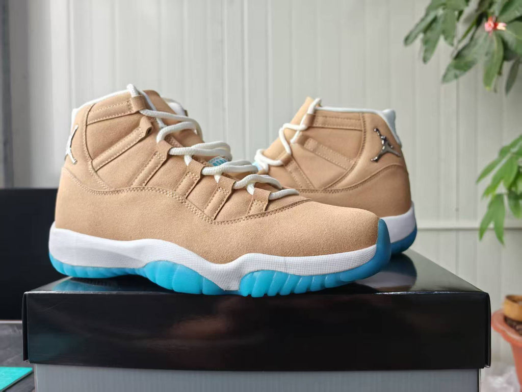 Air Jordan 11 Retro MENS WMNS Canvas Metallic Silver Summit White Football Blue IO8960‑707
